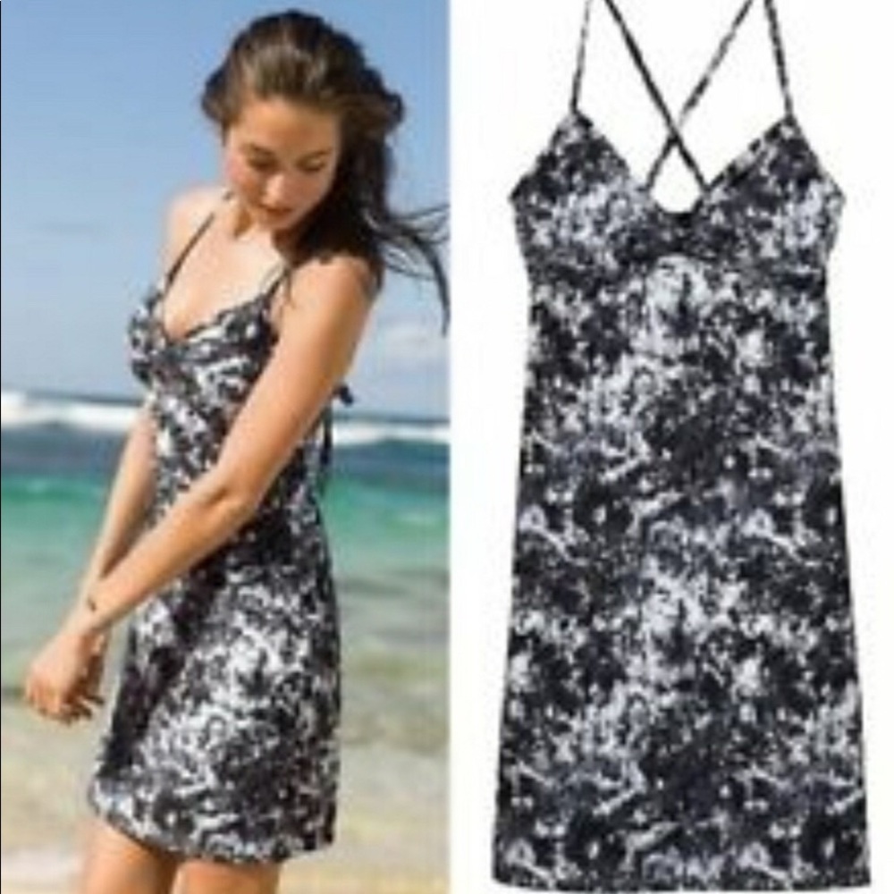 Athleta Zumma Swim Dress One Peice 50 SPF